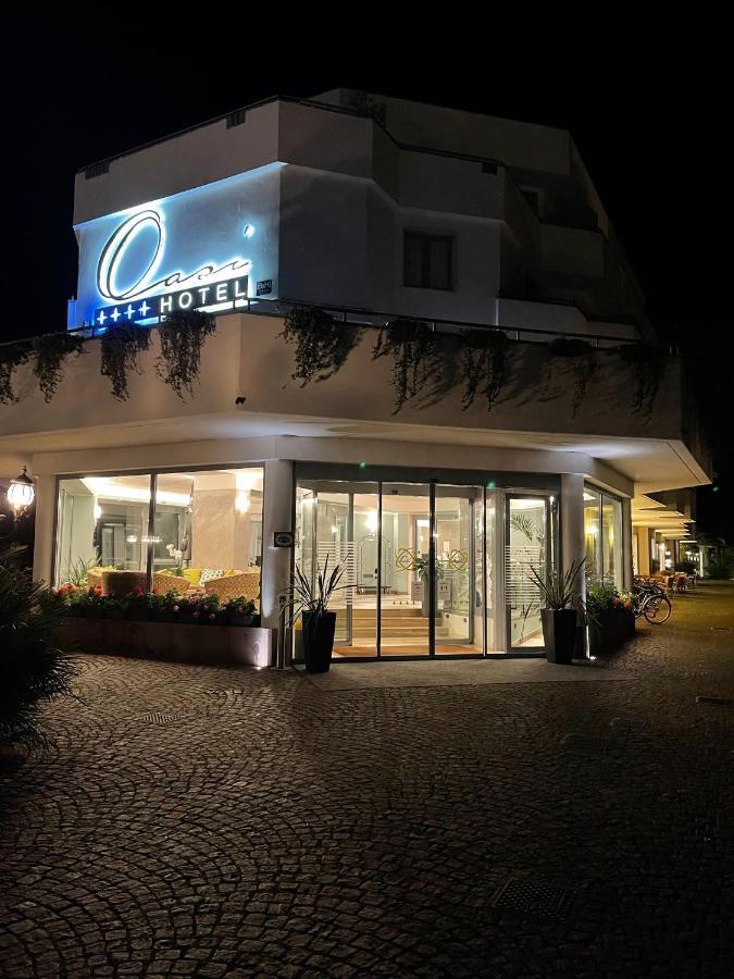 Hotel Oasi Wellness & Spa Riva del Garda Luaran gambar