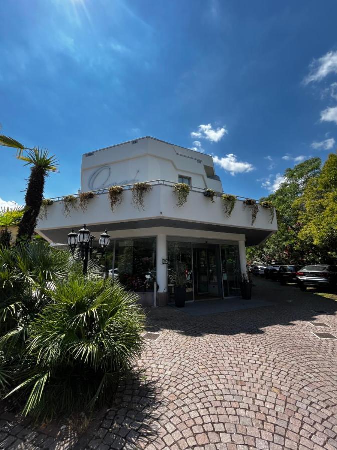 Hotel Oasi Wellness & Spa Riva del Garda Luaran gambar