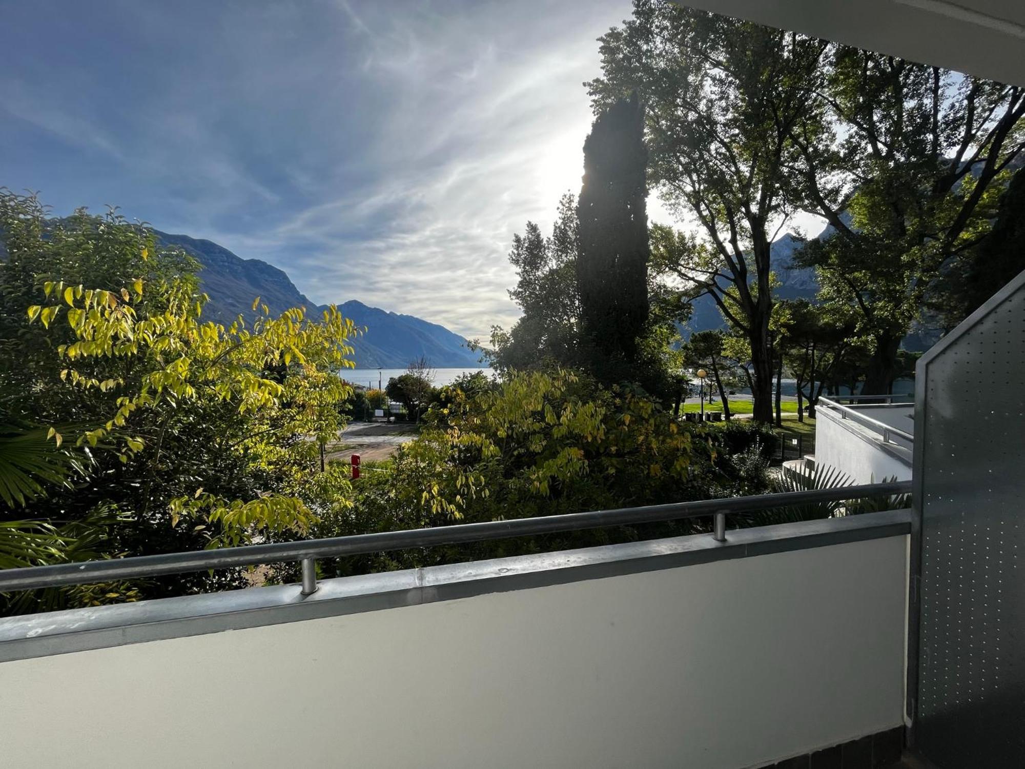 Hotel Oasi Wellness & Spa Riva del Garda Luaran gambar